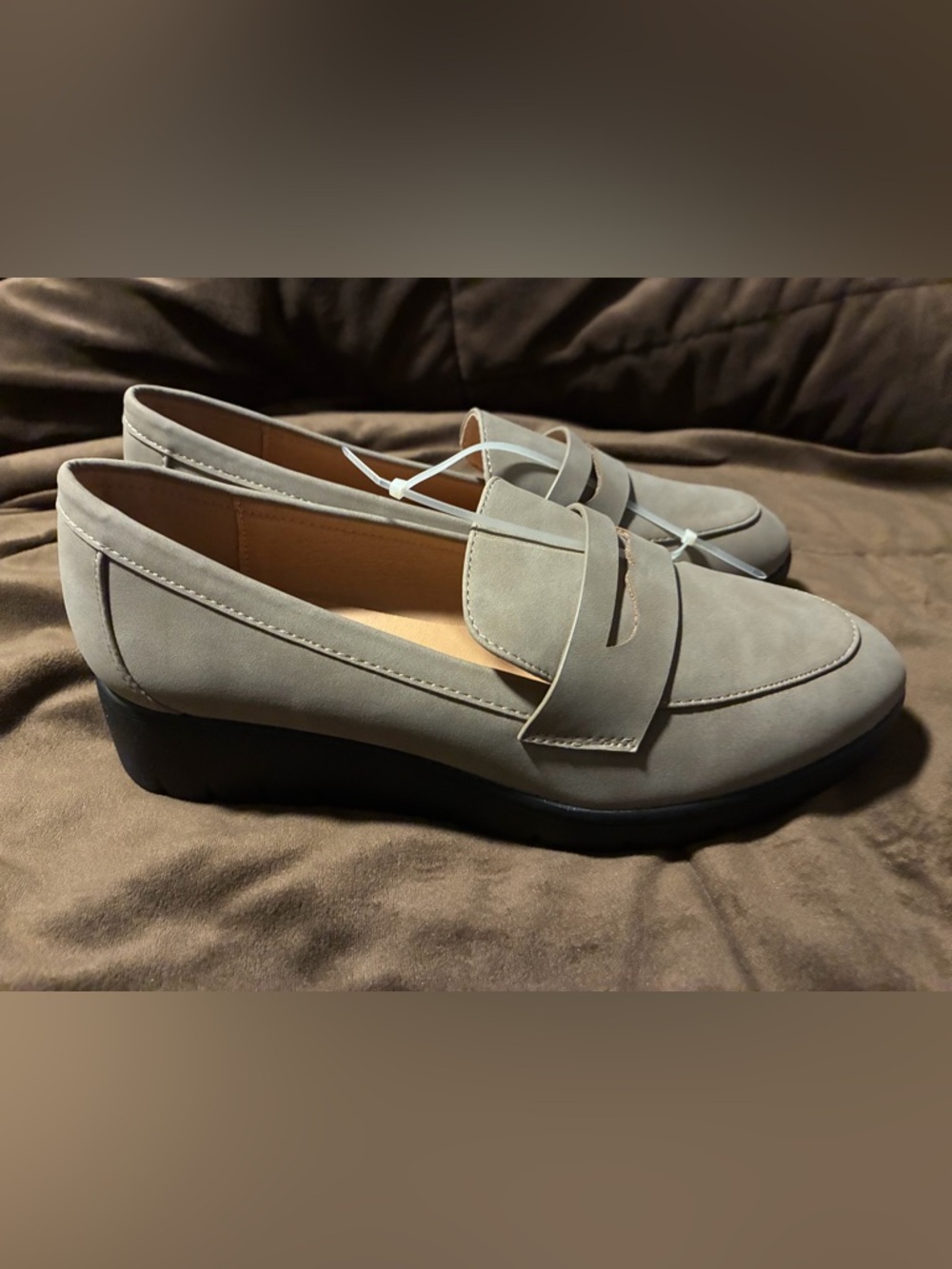 Kate Park brand, size 7.5, Women’s Slip-On  Loafers, comfy and cute